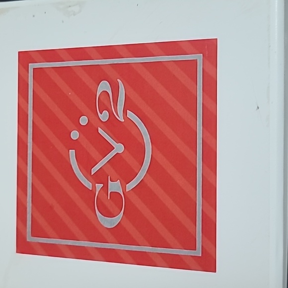 GV2 by Gevril Marsala Mother of Pearl Diamond Ladies Watch 9890 - Picture 3 of 3